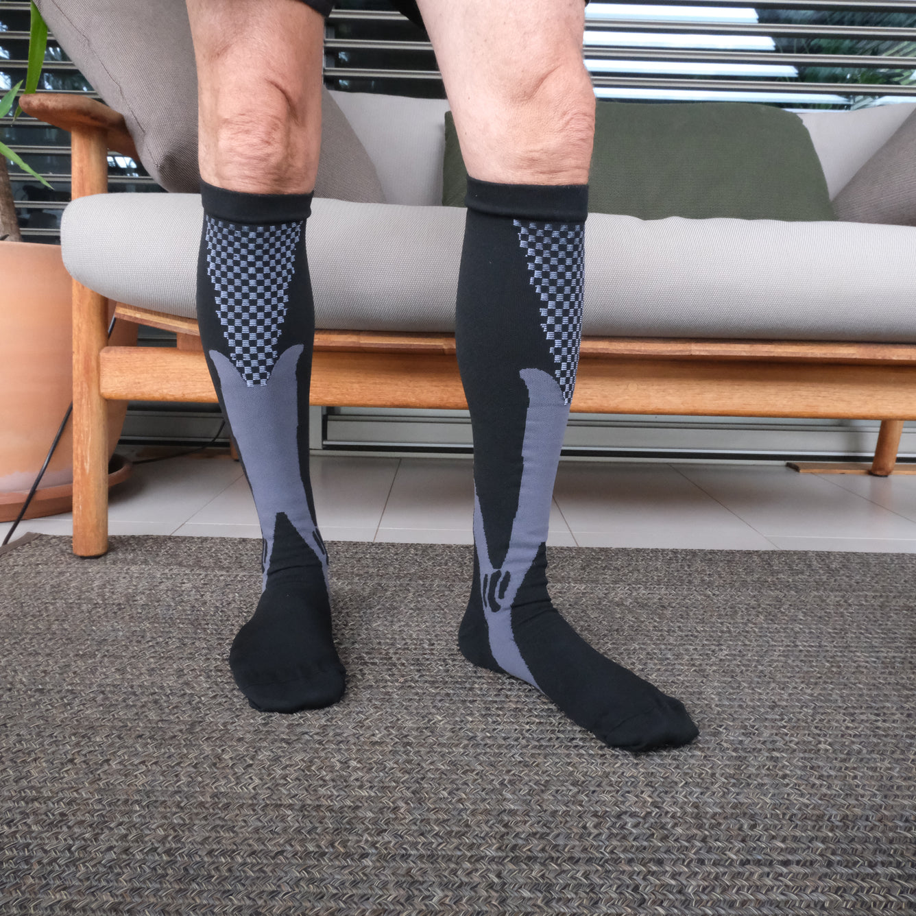 Vital Flows Compression Socks (20-30 mmHg)