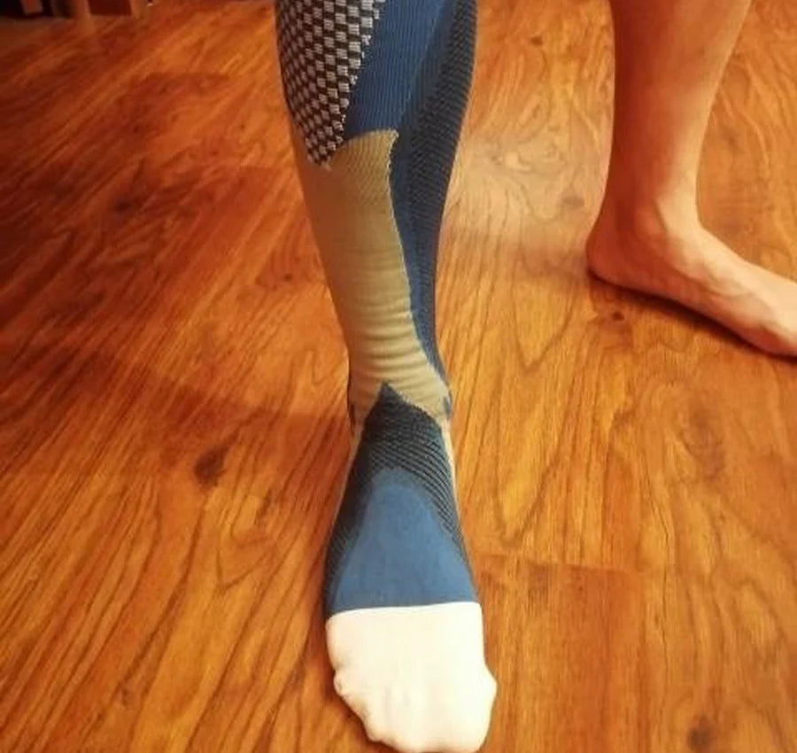 Customer wearing My Vital Flows compression socks