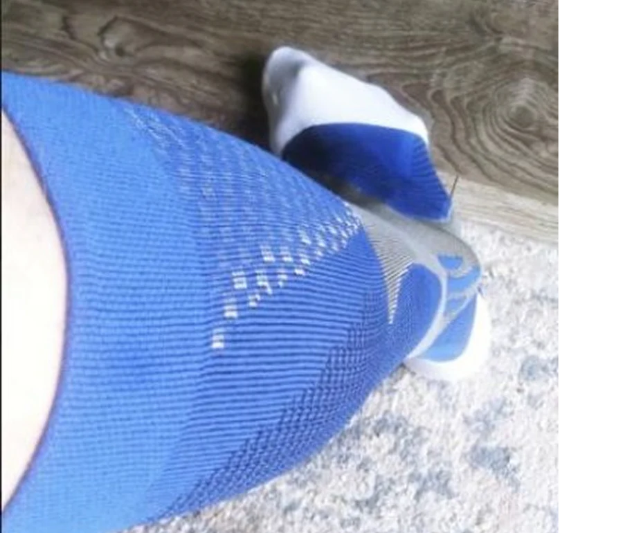 Customer wearing My Vital Flows compression socks